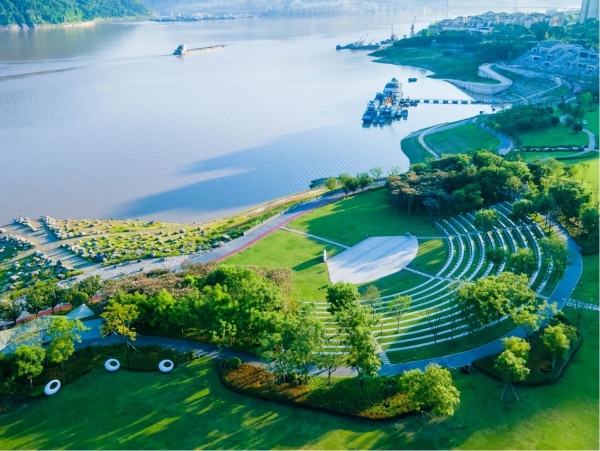 環(huán)湖綠道月光草坪公園。云陽縣住建委供圖